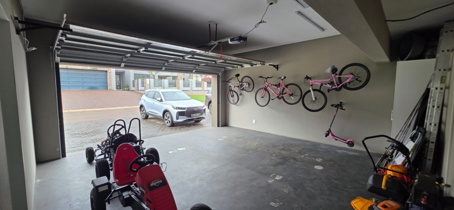 To Let 4 Bedroom Property for Rent in Leloko Lifestyle Estate North West